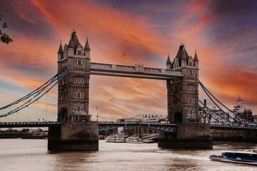 Fototapeta na wymiar tower bridge city London
