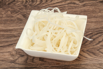Boiled rice noodle for cooking