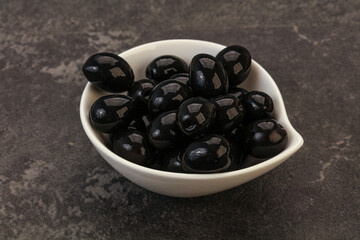 Black olives in the bowl