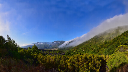 La Palma mit Wolkenschleier