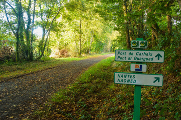Carhaix, vers le canal de Nantes à Brest