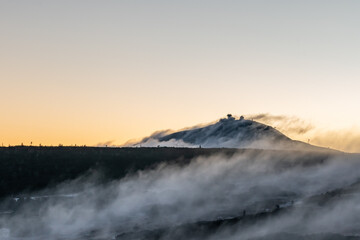 Śnieżka in the morning fog