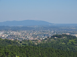 Fototapeta na wymiar Panorama of the city of Alès and Mont Bouquet in the background