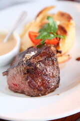 ビーフステーキ