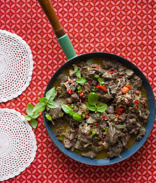 Kgobe-kgobe (Spicy Beef heart and lung mince)