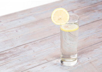 A glass of lemonade