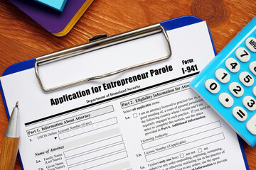 Form I-941 Application for Entrepreneur Parole - obrazy, fototapety, plakaty