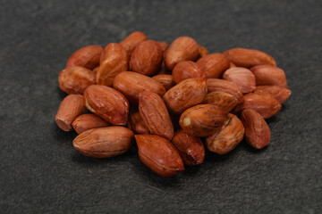 Raw peanut heap - for roast