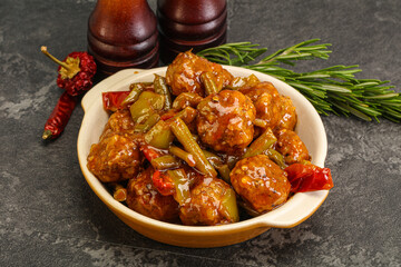 Meat ball in tomato sauce