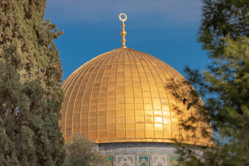  Al-Aqsa Mosque, Temple Mount Jerusalem, Dome of the Rock. sacred place for Muslims and Jewish....