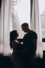 Fototapeta premium Пара ждет маленькое чудо