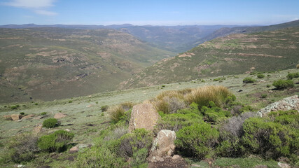 Fototapeta na wymiar Mountains around Thaba-Tseka in Lesotho