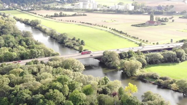 Autobahnbr&uuml;cke A49 &uuml;ber dem Fulda Fluss