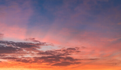 Naklejka premium sunset sky with clouds