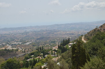 Fototapeta na wymiar view from the top of the mountain