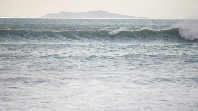 Big waves in Ventura, CA