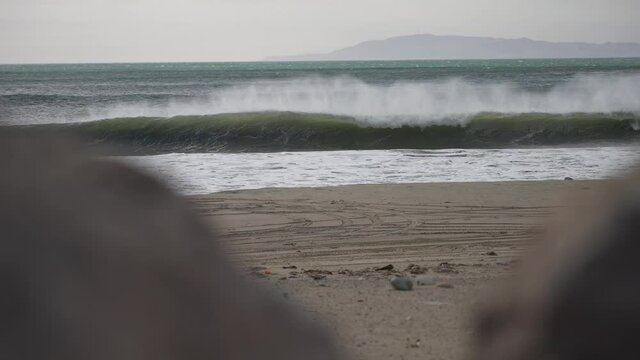 Big waves in Ventura CA