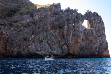 Grotte e rocce nei dintorni di Palinuro in Cilento