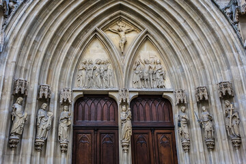 Fototapeta premium Gothic style Minorities Church (Minoritenkirche, 1350) in Innere Stadt, Vienna, Austria. The minority church belongs to the 