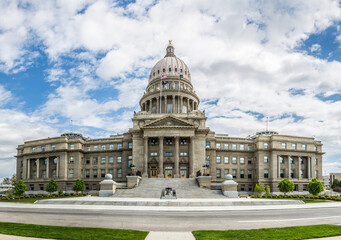 Fototapeta na wymiar Idaho State Capitol building