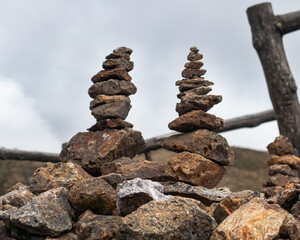 Rocas haciendo equilibro  y Balance