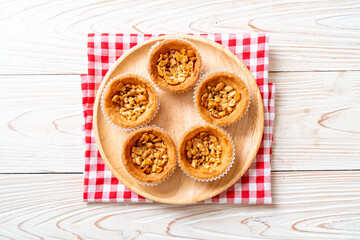 roast cashews nut tart