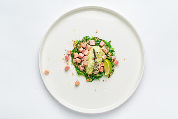 salad with tuna and chuka