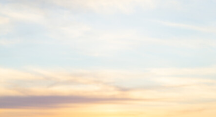 Fototapeta premium Easy pink sunset with gold clouds.