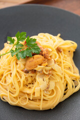 ウニのクリームパスタ