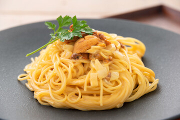 ウニのクリームパスタ