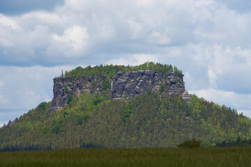 Der Lilienstein in der Sächsischen Schweiz © Karin Jähne