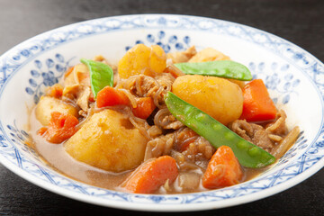 カレー味の肉じゃ
