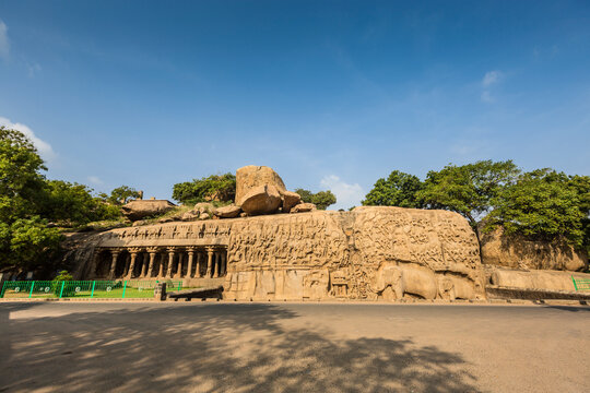 Arjuna's Penance a large rock carving in Mahabalipuram, Tamil Nadu, India.