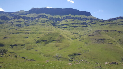 Fototapeta na wymiar The Drakensberg Mountain Range