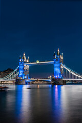 Paisaje con el Tower Bridge