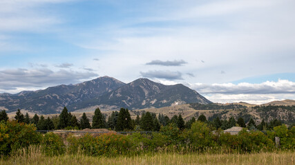 Obraz premium Bozeman Montana M Trail, Montana Landscape, Bridger Mountains Bozeman, Gallatin County