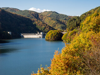 The scenery of the dam lake. It is a scenic autumn landscape.It is Lake Minowa in Nagano Prefecture, Japan.