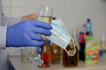 New Year's Eve party and Covid-19