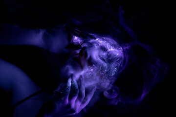 light painting portrait, new art direction, long exposure photo without photoshop, light drawing at long exposure