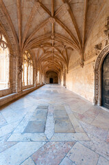 Fototapeta na wymiar Monastero dos Jerónimos and its cloister and gothic style carvings, Lisbon - Portugal