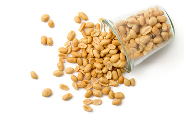 Erdnusskerne, geröstet und gesalzen