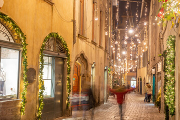 Fototapeta na wymiar Christmas illuminations in Bergamo