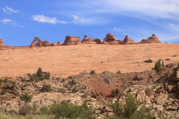 Fototapeta premium Delicate Arch from viewpoint, Arches National Park
