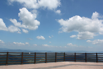 Obraz premium blue sky and Observatory Handrail.
