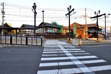 長崎出島の前の路面電車の通る道
