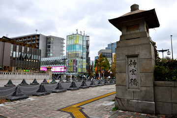 神宮橋から表参道方面を望む