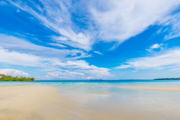 Fototapeta na wymiar Sea beach blue sky with cloud freedom beach empty beach morning sunshine day