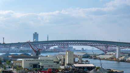 大阪湾岸工業地帯となみはや大橋・港大橋・咲州庁舎