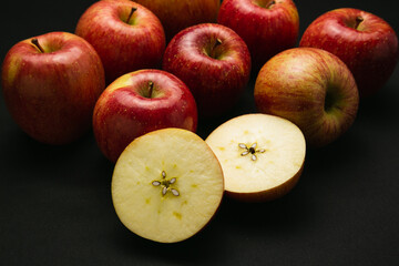 Naklejka na ściany i meble りんご，林檎，リンゴ
