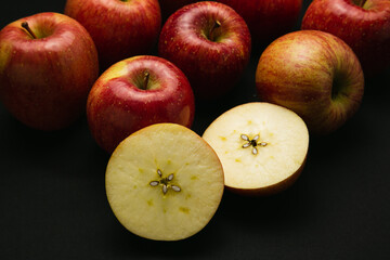 Naklejka na ściany i meble りんご，林檎，リンゴ